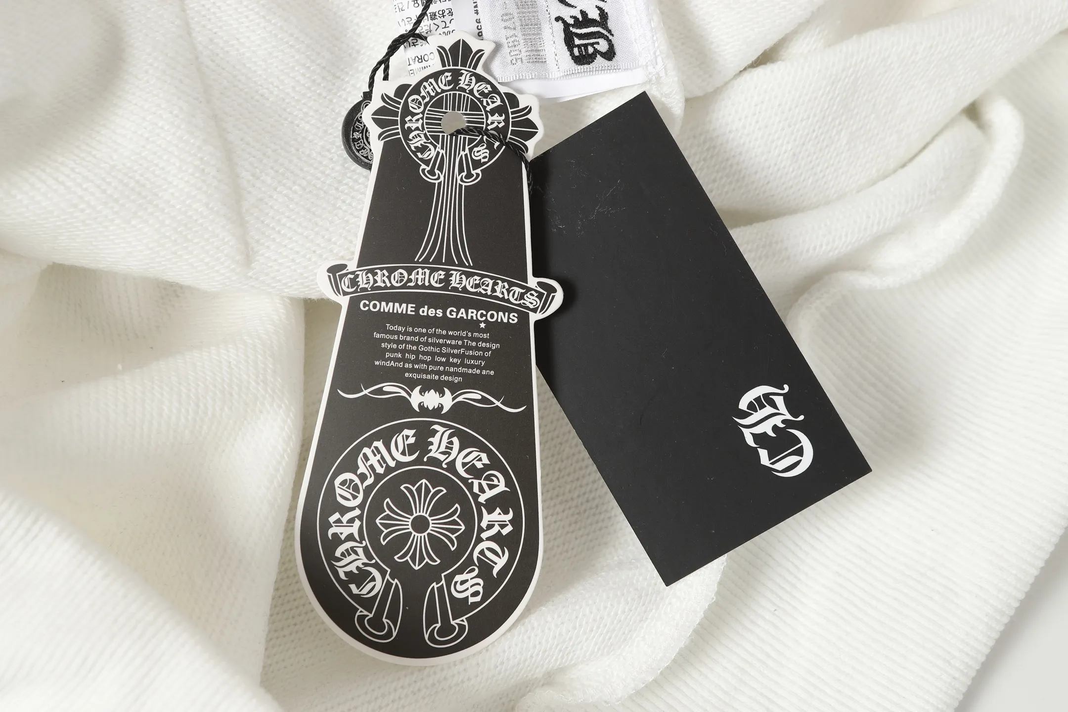 P280 #L3190 cross-border model. Those who pursue quality should not place an order. -Chrome Hearts/Chrome Hearts graffiti spoof printed leather cross✝️Hooded sweatshirt - High weight, high density and high quality. The wool is soft, delicate and skin-friendly. It feels soft and silky. It has excellent warmth and skin-friendly properties. M L XL